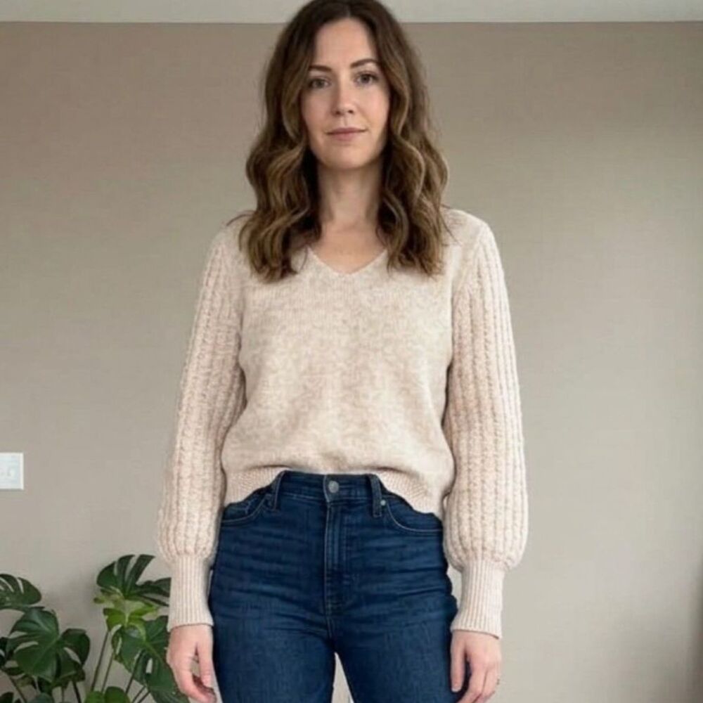 FRYE Oatmeal V-Neck Crop Balloon Sleeve Knit L Sweater Scalloped Hem Cottagecore